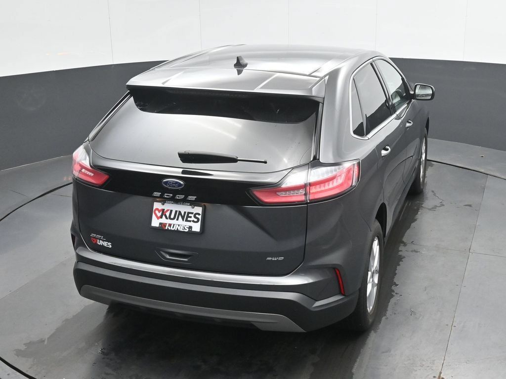 Used 2024 Ford Edge SEL AWD/4WD image 29