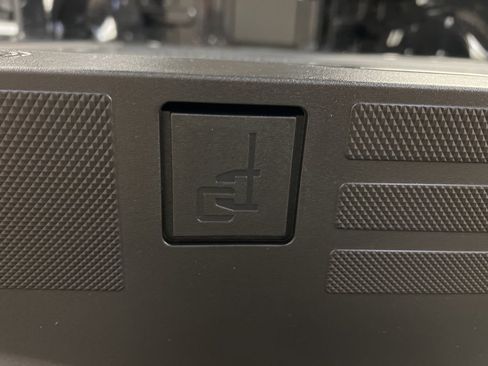 New 2025 Ford F150 Platinum w/ Equipment Group 702A High image 40