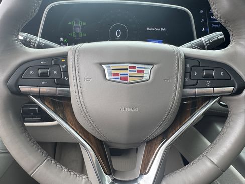 Certified 2022 Cadillac Escalade Sport Platinum image 36