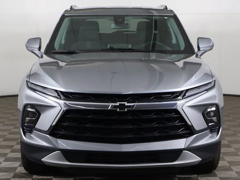 Used 2024 Chevrolet Blazer LT w/ Convenience Package FWD image 11