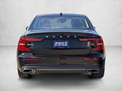 Used 2021 Volvo S60 T5 Inscription image 7