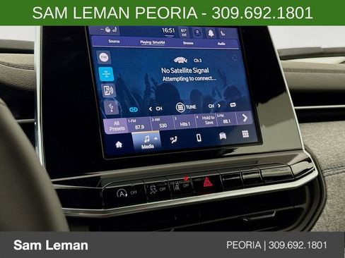 New 2026 Jeep Compass Latitude image 14