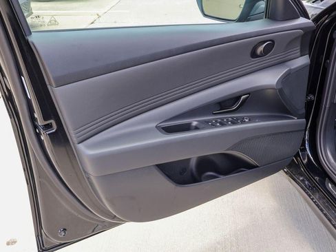 New 2026 Hyundai Elantra SEL Sport FWD image 20