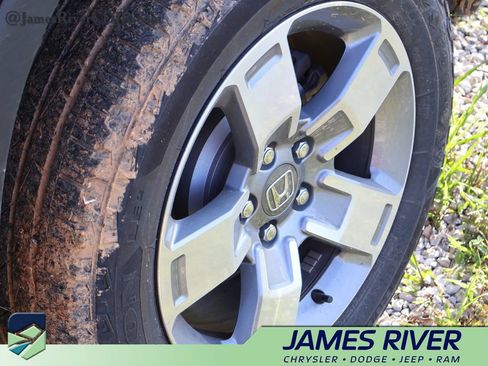 Used 2025 Honda Ridgeline RTL image 25