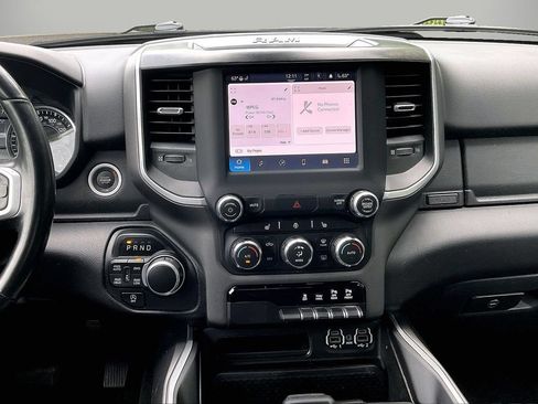 Used 2022 RAM 1500 Big Horn AWD/4WD image 12