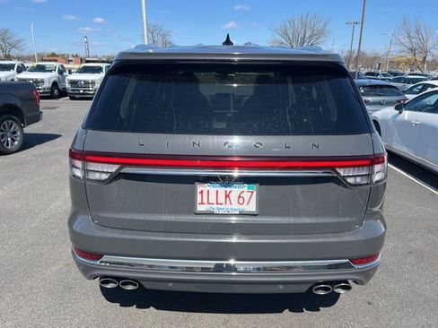 Used 2022 Lincoln Aviator Black Label image 5