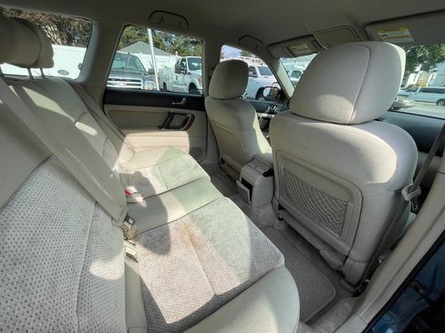 Used 2006 Subaru Outback 2.5i w/ Popular Equipment Group 2B image 27