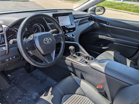 Used 2023 Toyota Camry SE w/ Cold Weather Package AWD/4WD image 12