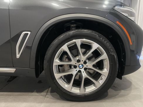 Certified 2023 BMW X5 xDrive40i w/ Premium Package AWD/4WD image 10