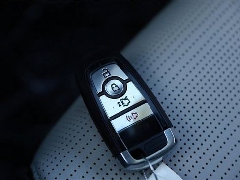 Certified 2025 Ford Mustang GT Premium image 31