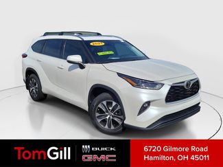 Used 2021 Toyota Highlander XLE AWD/4WD 360° Tour