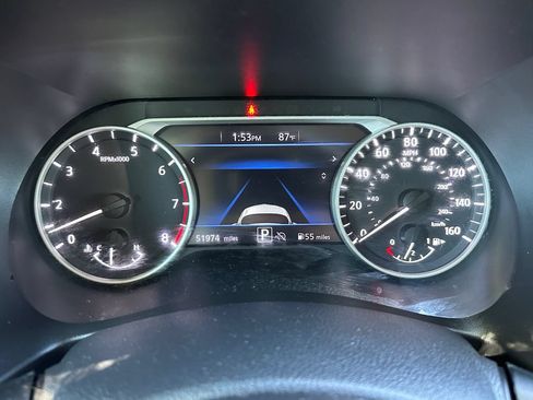 Used 2024 Nissan Sentra SV FWD image 26