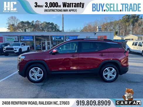 Used 2018 GMC Terrain SLE w/ Driver Convenience Package image 2