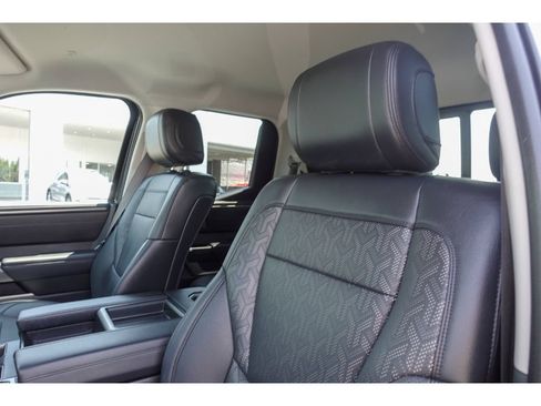 Used 2022 Toyota Tundra SR5 w/ SR5 Premium Package AWD/4WD image 11