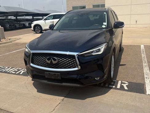 Used 2021 INFINITI QX50 Luxe AWD/4WD image 2