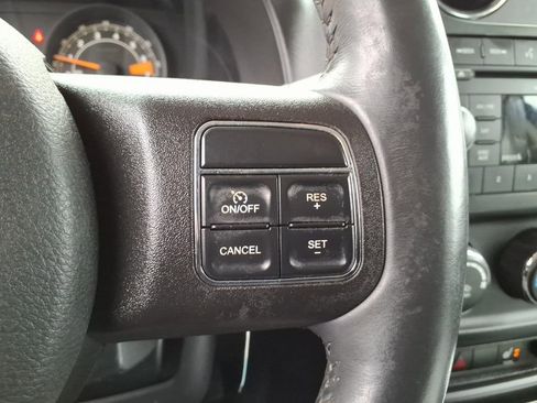 Used 2015 Jeep Patriot Latitude w/ Sun/Sound Group image 32