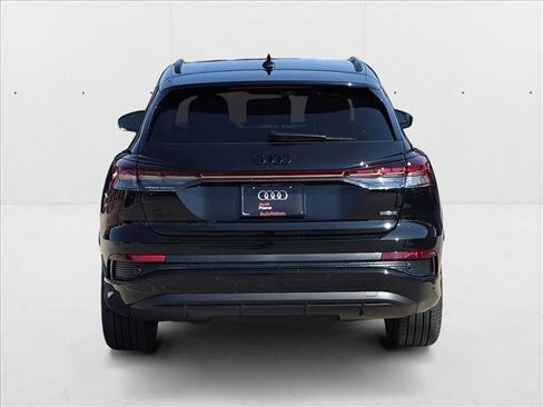 New 2026 Audi Q4 e-tron Premium image 6