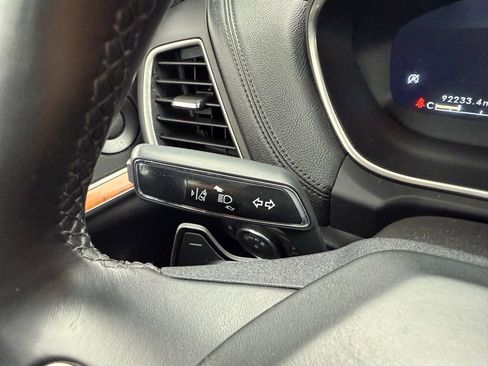 Used 2019 Lincoln Nautilus Reserve image 27