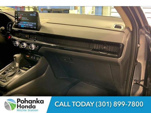Used 2025 Honda CR-V EX-L image 17