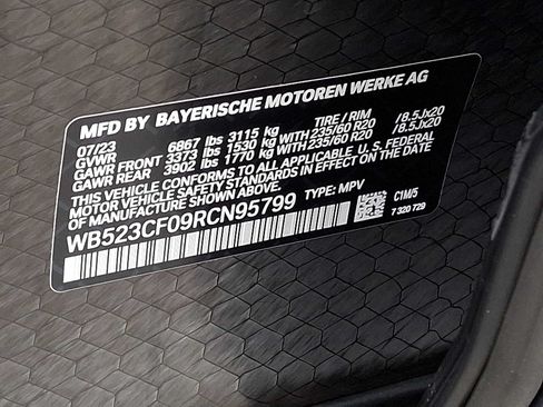 Used 2024 BMW iX xDrive50 w/ Convenience Package AWD/4WD image 27