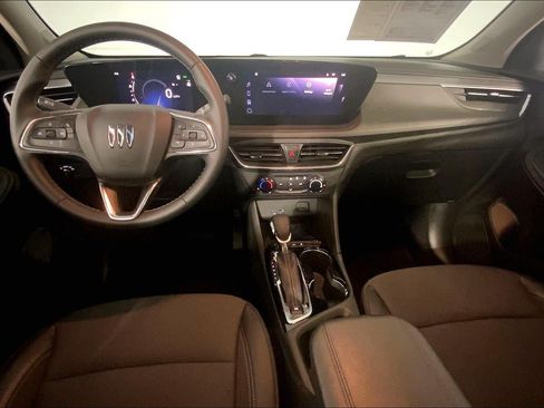 Used 2025 Buick Encore GX Preferred AWD/4WD image 15