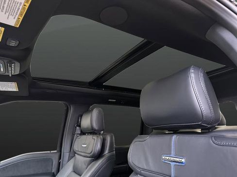 New 2026 Ford F250 Platinum image 7