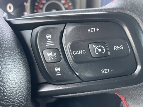 Used 2024 Jeep Wrangler Unlimited Rubicon w/ Convenience Group image 21