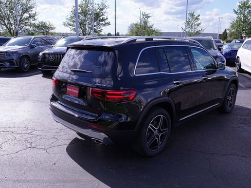 New 2026 Mercedes-Benz GLB 250 4MATIC image 5