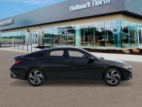 New 2026 Hyundai Elantra SEL Sport Premium FWD image 7