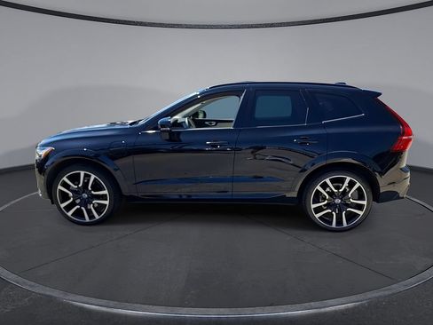 Used 2023 Volvo XC60 T8 Ultimate w/ Climate Package AWD/4WD image 2