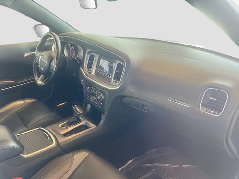 Used 2021 Dodge Charger SXT w/ Leather Interior Group RWD image 28