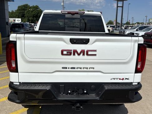 New 2026 GMC Sierra 1500 AT4X AWD/4WD image 4