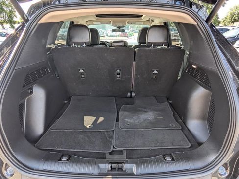 Used 2020 Ford Escape SEL image 29