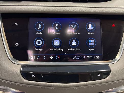 Used 2022 Cadillac XT5 Premium Luxury image 32