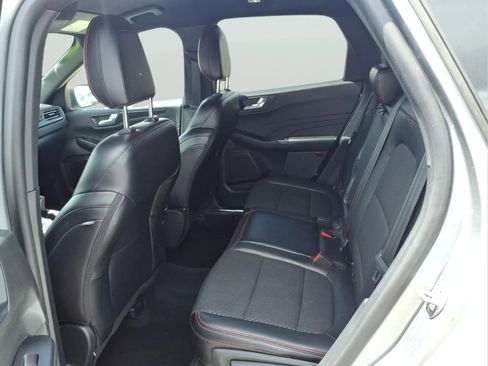 Used 2024 Ford Escape ST-Line w/ Tech Pack #1 FWD image 9