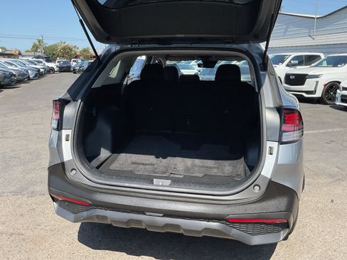 Used 2024 Kia Sportage LX FWD image 26