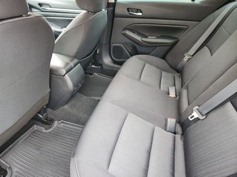 Used 2022 Nissan Altima 2.5 SV FWD image 30