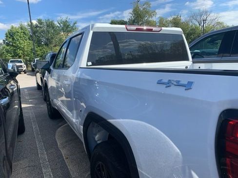 New 2026 GMC Sierra 1500 Elevation image 7