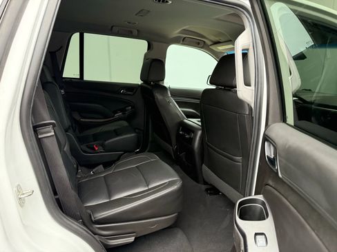 Used 2019 Chevrolet Tahoe LT image 25