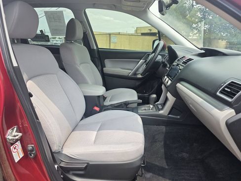 Used 2018 Subaru Forester 2.5i Premium w/ All-Weather Package AWD/4WD image 22