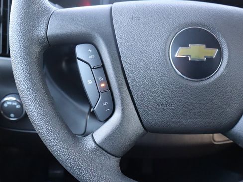 New 2025 Chevrolet Express 3500 w/ Driver Convenience Package image 7