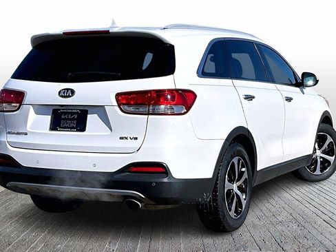 Certified 2018 Kia Sorento EX image 2