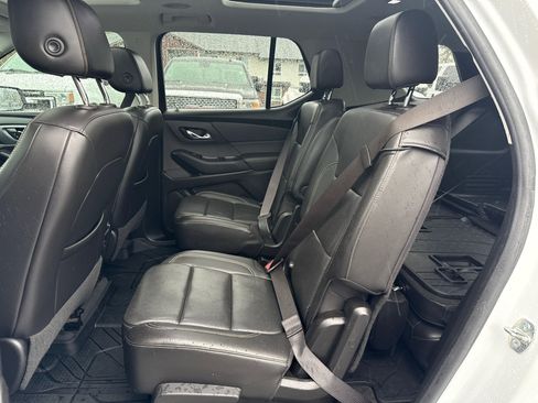 Used 2020 Chevrolet Traverse Premier image 28