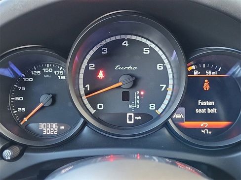 Used 2020 Porsche Macan Turbo image 23