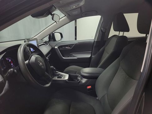 Used 2024 Toyota RAV4 XLE AWD/4WD image 12