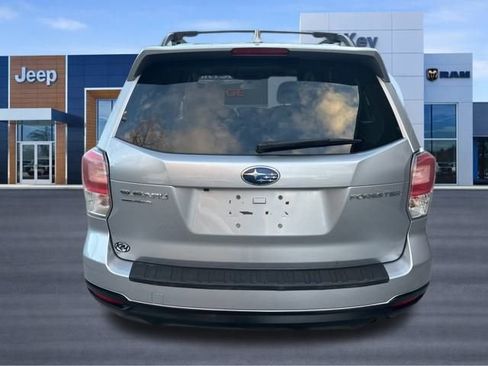Used 2018 Subaru Forester 2.5i Premium image 7