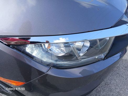 Used 2018 Honda Civic EX image 21