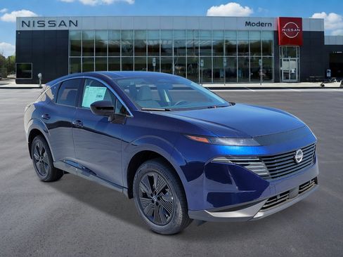 New 2026 Nissan Murano SV AWD/4WD image 2