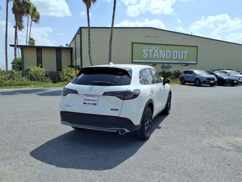 Used 2024 Honda HR-V Sport image 6