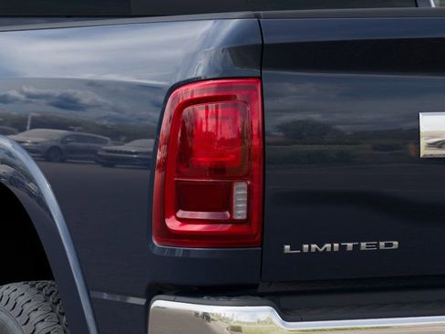 New 2025 RAM 2500 Limited image 9